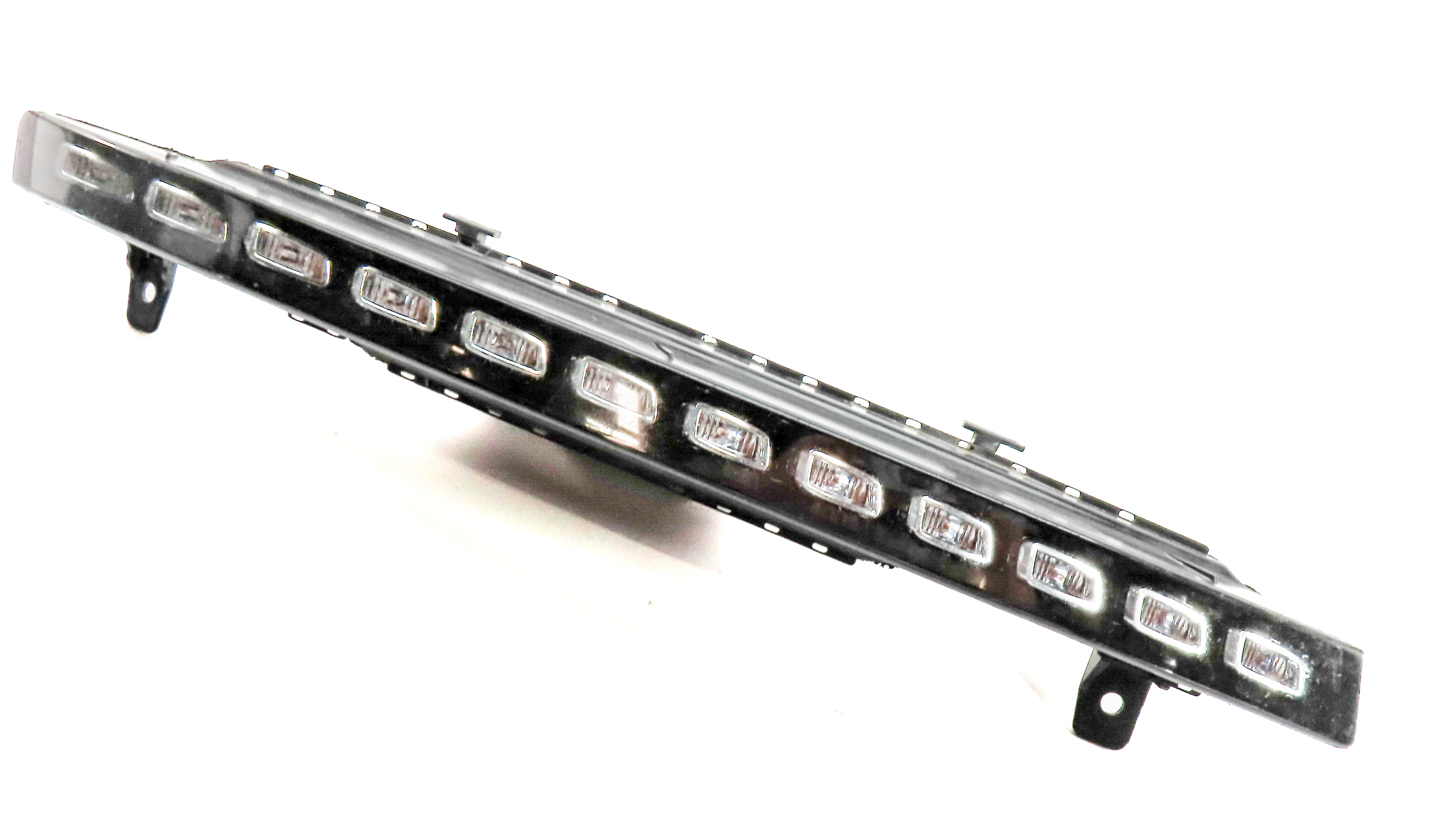 2010-2015 AUDI Q7 (4L) FRONT RIGHT PASSENGER TURN SIGNAL MARKER LIGHT LAMP (LED) — exact item pictured